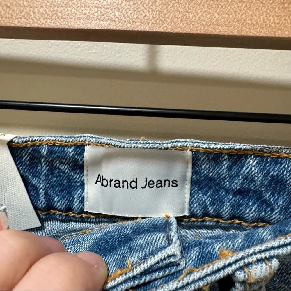 NWT Abrand A High Relaxed Short Felicia sz 26